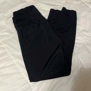 Black leggings 90 degree